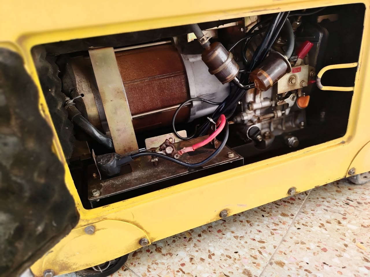 مولد للبيع ٣٢ امبير
كاز وضع شركة مامفتوح 
شغال مابي نقص فقط باتري
مليون و١٥٠ الف وبي مجال للشراي
مكاني ديالى المقدادية قرية اللهيب 
***********
