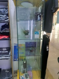 عندي فاترينة لبيع مكاني بغداد حي العدل 07709843574