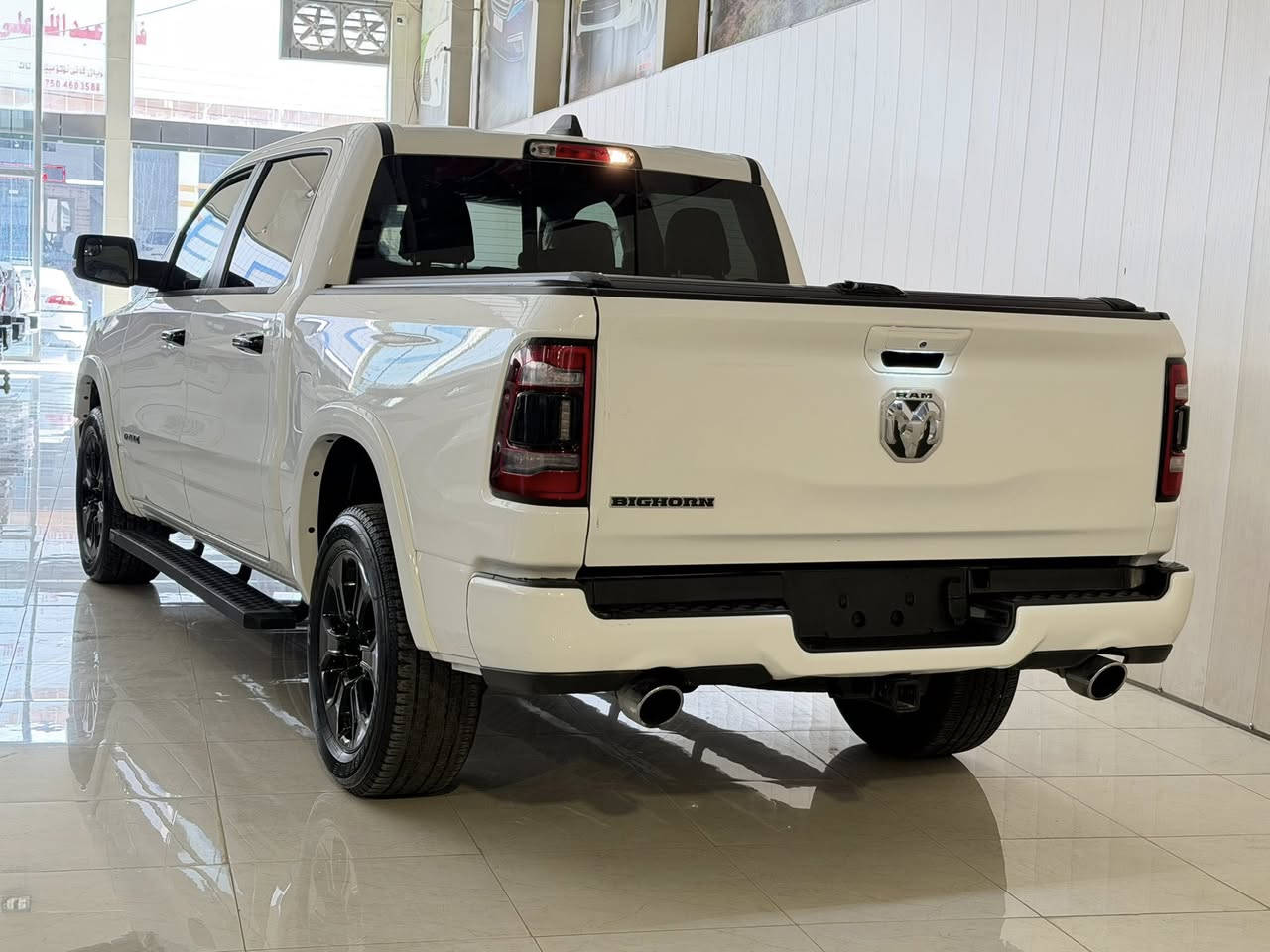 رام 1500 BIG HORN  2024
حجم مكينة: 8 سلندر 5.7 
ضرر: بونيد جاملغ تبديل شركة نفس لون ٢ مكان صغير PDR 
سيارة بدون ارباكات بدون دواخيل 
ماشي : 15 الف ماشية
سيارة بدون رقم تترقم شيمالي فقط (اربيل-سليمانية-دهوك)
سعر بدون رقم 305$ بي مجال بسيط
مكان سيارة اربيل 
استفسارات اكثر 
***********
وتساب
