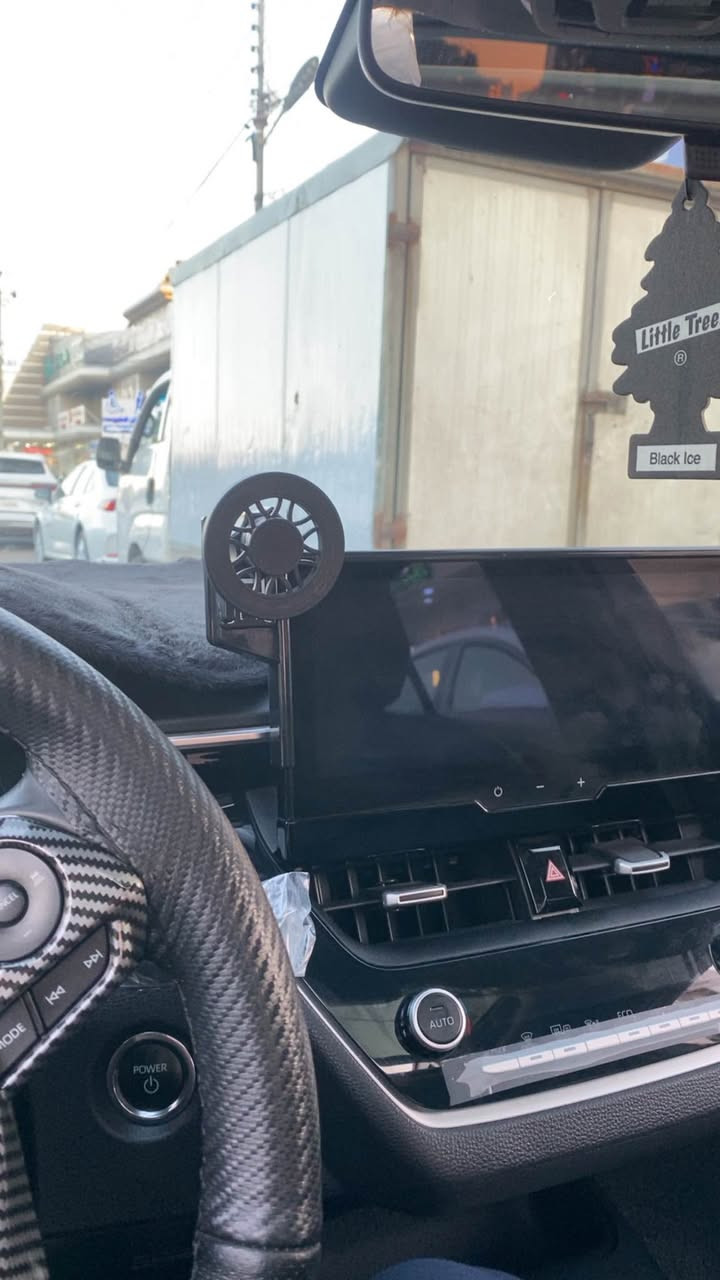 Toyota corlla. Hev. 2025
سلام عليكم ئه م كرؤلايه بؤفروشتنه كامل جوانكارى زؤرتازه و جوانه هه مووشتى به شه رته شه مسي بؤبه ستراوه بالى سنوق يه ده ره ش ستاندى شاشه زؤرتازه يه ٣٠هه زار كيلؤمه تر رؤييه 
چاملغى پيشه وه نيو بست كارته بستيك ده رگاشى pdr خوار بازار ١٥٥كه ميك مه جال *********** أربيل, العراق
