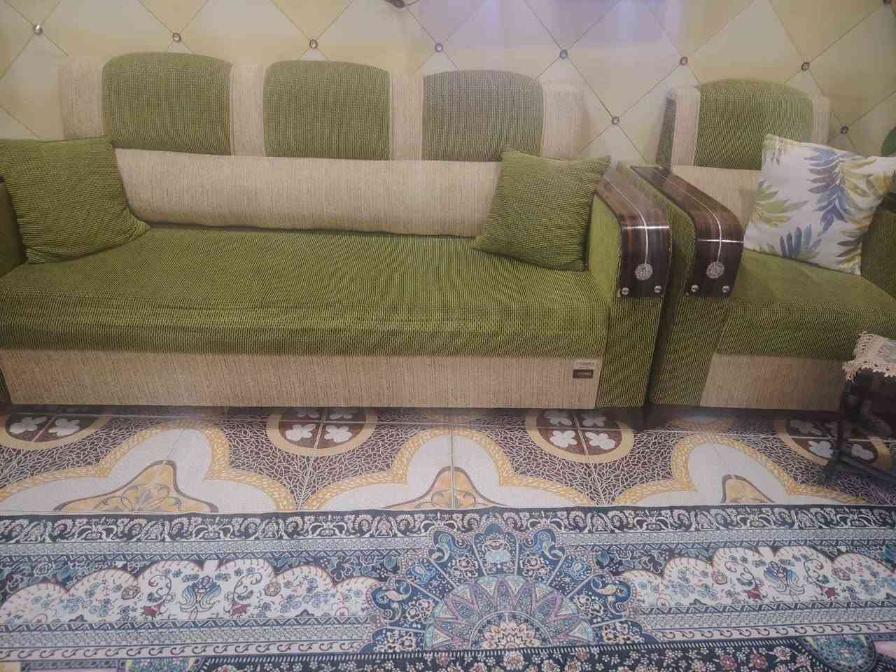 قنفات نظيفات خمس قطع 300بيهن مجال للشراي استفسار الكرمه ابو صخير *********** البصرة, العراق
