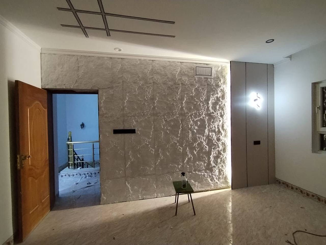 ديكورات مغربي
ديكورات سقف مغربي مراد درجه اولى شغل بيه ضمان انواع احداث موديلات ديكور في جدار في سقف 
***********
