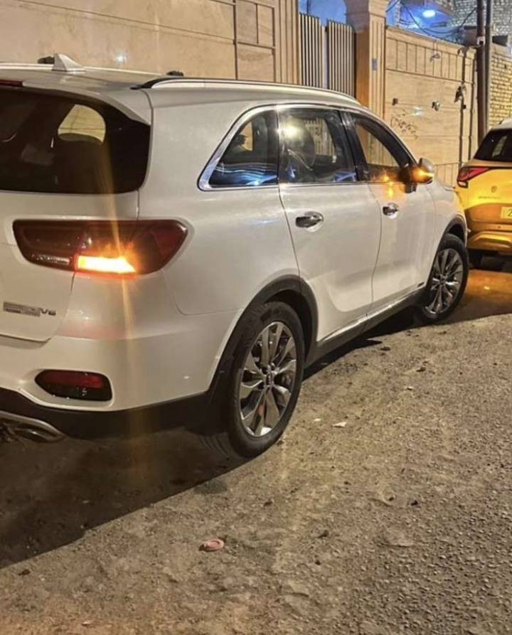 كيا موديل 19 مكفوله كفاله عامه للبيع 170 ورقه بل قصد بنضام الكومبياله بدون مقدمه شهر بل 4 أوراق  تتحول مباشر ب اسمك


**إذا كنت صاحب هذا الإعلان وتريد حذفه لأي سبب، رجاءا أرسل رسالة إلى الدعم الفني**