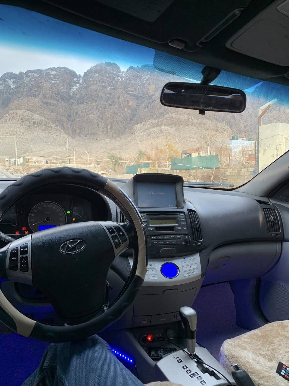 ئاڤانتی ٢٠٠٧فول فول سلاید جلد هیتەر تەبرید لەمس شاشە گەورە و کامێرا سارەکە هی مالئیە ماحرەز نیە ٤تایەو ولی تازە بۆ کری وە پاتری تازەیە  بڕێک وساردی وگەرمی بەشەرت  سارەکە سلایدی دوبەیە  و سەقف وپئش وپشتی بەشەرت گەڤەر گۆراو بەشەرت گێرو مەکینە بەشەرت    ڕەنگی ڕەشی قەترانن بی کاڵ بونەوە نمونەیە لەجوانی مالی دۆستە شوێن ڕانیە  موشتەری نی سەرم مەهێشەنە لەگەل ڕێزم جوابی چات نادەمەوە موشتەری تەلەفۆن بکە ***********ساحری 47گەلاو مەجالی برایانە
