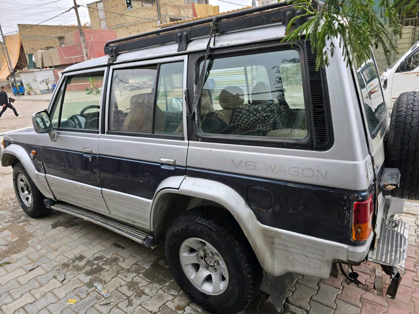 كالوبر ١٩٩٢ محرك بطة ٣٠٠٠ اوتو ماتيك رقم انكليزي هزة للشهر السابع ٣٨ ورقة وبيهة مجال بغداد الكمالية ***********