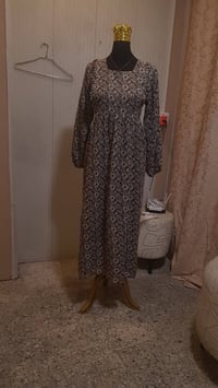 عندي 90قطعه هيج أشكال كله خليجي كلهن ال90قطعه ب300 07801508068