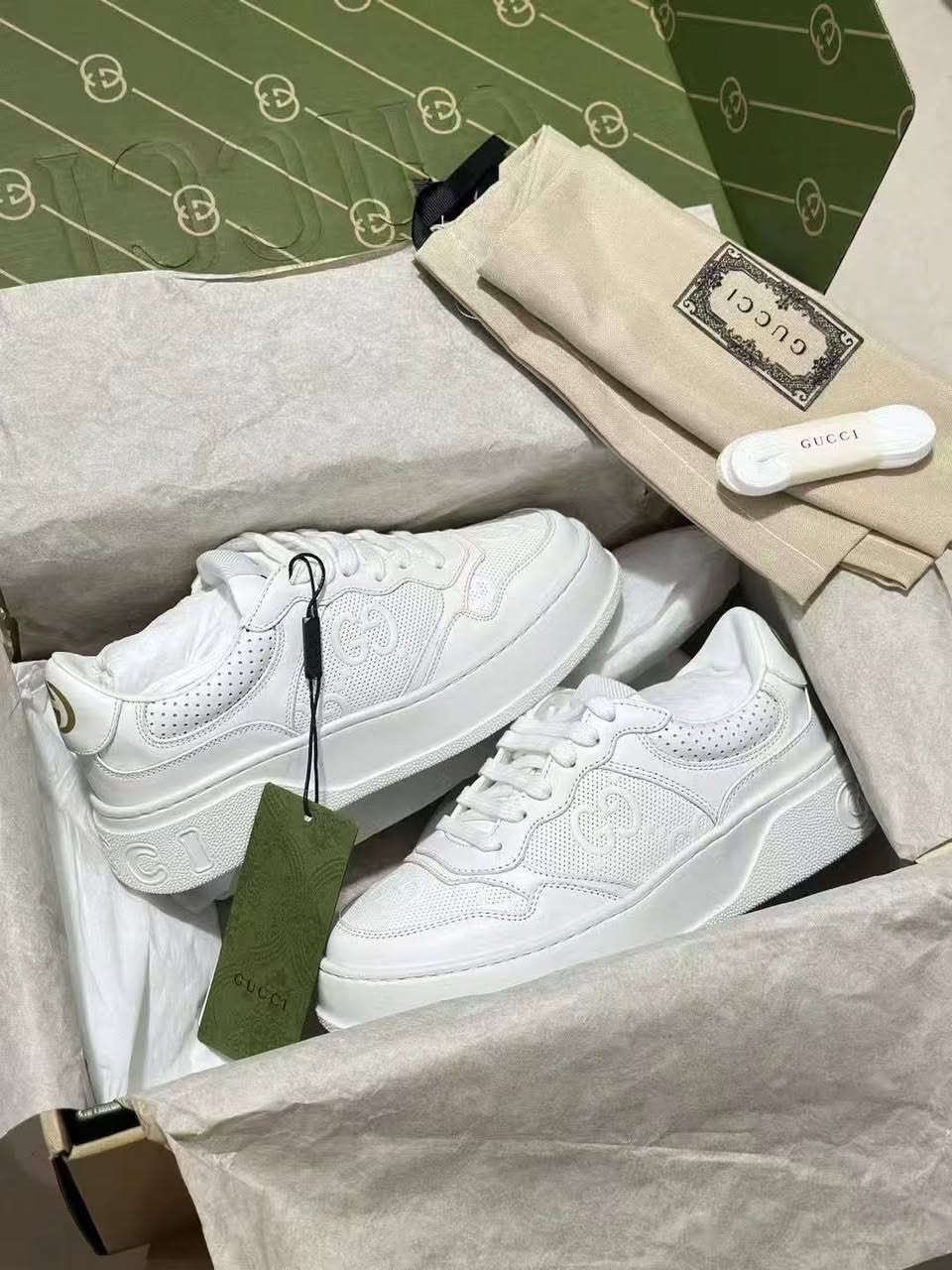 Sizes 36-45 will be shipped after being photographed.


**إذا كنت صاحب هذا الإعلان وتريد حذفه لأي سبب، رجاءا أرسل رسالة إلى الدعم الفني**