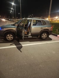 توسان • ٢٠٠٩ • رقم انكليزي