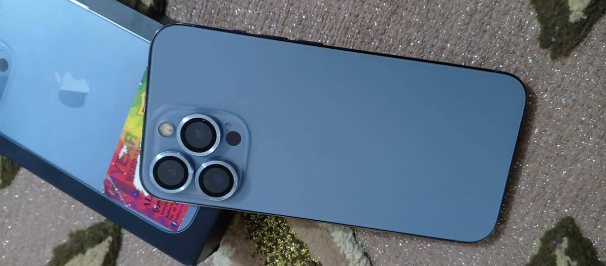 ايفون 13 برو فقط مو ماكس مكفول من كلشي Z/AA ذاكره 128
بطاريه 76
مايصرف 
وكارتونته الاصليه وياه 
نضيف كلششش
سعره 475 وبي مجال 
رقم الهاتف ‏‪***********‬
مكاني نجف
