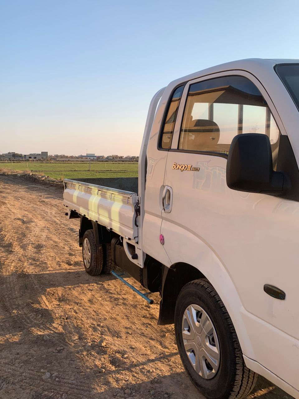 السلام عليكم
للبيع كيه أدوات مكصوص 
كير محرك شرط 
تايرات جدد 
كهربائيات كلها شغاله 
تبريد تدفئه 
السعر 50 وبيها مجال حك الجيه 
مكاني بيجي 
***********
