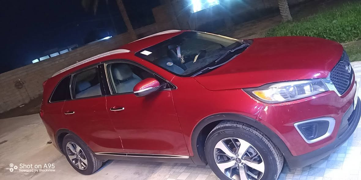 سلام عليكم سيرنتو موديل 19 اضرر الباب المامي فقد سعر 155 وشراي يدلل المكان واسط ***********🚘
