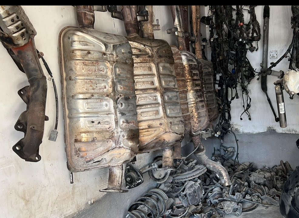 السلام عليكم
محلات بغداد لتفصيخ الكوري كيا مهافي 
عنوان بغداد مدينة الصدر قرب الحمام الداخل 
يوجد خدمة توصيل 

***********

***********/ واتساب
