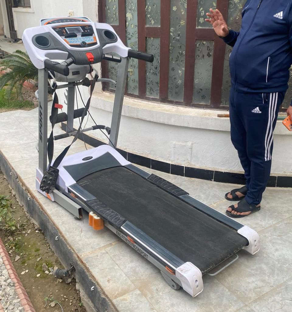 جهاز جري نضيف اخو جديد 
جهاز دبل.مطور نضام جبلي 
يتحمل وزان 150كيلو جهاز تكسير شحوم 
مع حزام بطن. جهاز جديد  
جهاز عنوان بغداد جسر ديالى قديم توصيل موجود 
شراي يجي. خاص مكلف بلنشر


**إذا كنت صاحب هذا الإعلان وتريد حذفه لأي سبب، رجاءا أرسل رسالة إلى الدعم الفني**