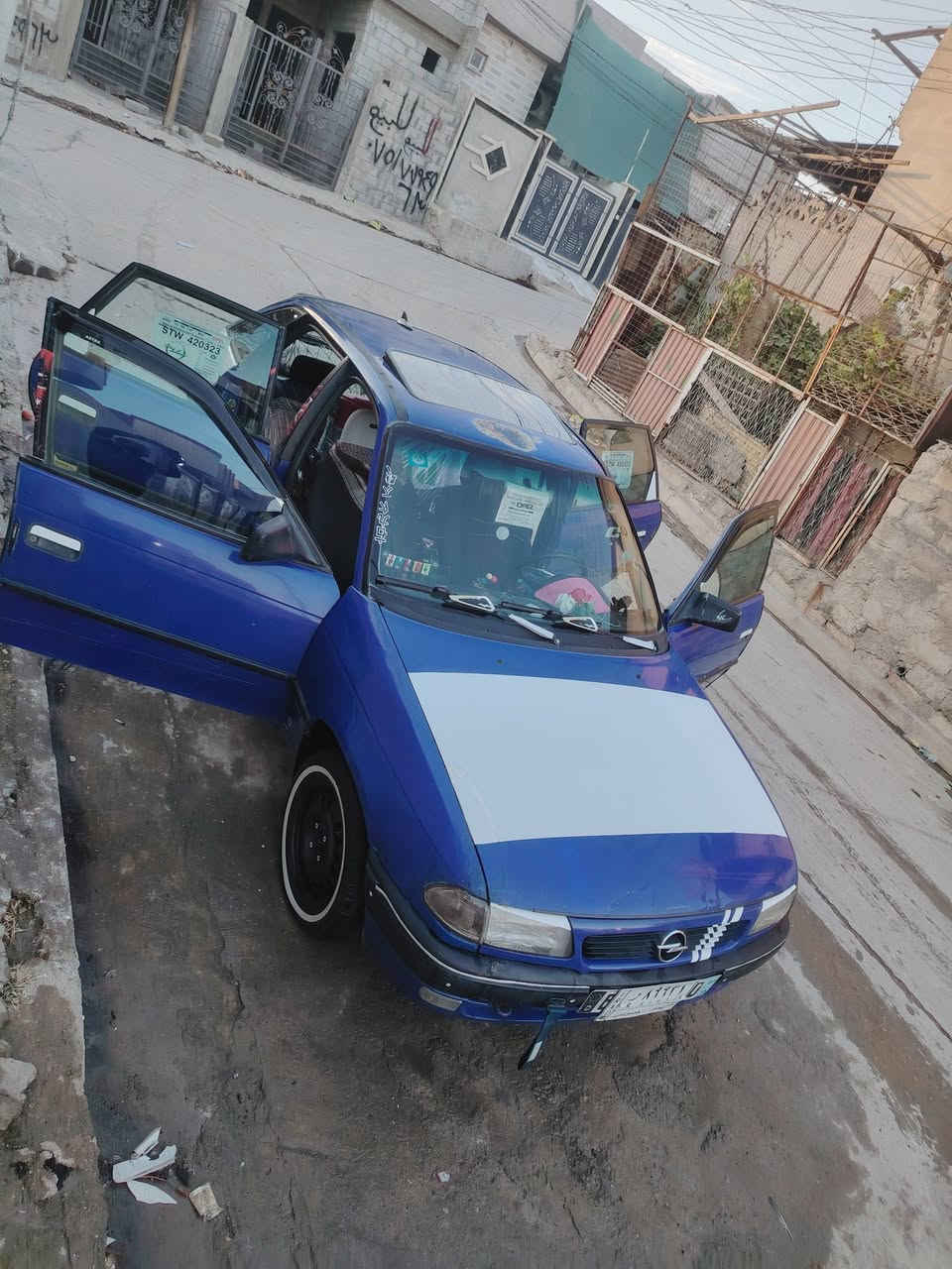 السلام عليكم شباب عندنا سياره اوبل استرا للبيع موديل السياره 1995 كير شرط 
محرك بي صرف بيها كاربان بنزين
 والسعر 38 بيها مجال شرط التحويل 
رقم السياره بغداد الماني 
تحويل مباشر ثاني يوم
رقم صاحب السيارة ***********
