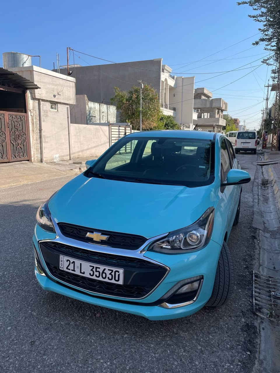 السلام عليكم سياره للبيع كلش نضيفه ما عيزهه غير بس سايق جديده وحلوه مثل ما موضح بل صور لون مميز كلش حلو محرك 1500ضررهه مالتهه فقط جامرلق امامي تعديل مو تبديل موديل 2021طالب عليهه 115$وبيهه مجال قليل مكاني كركوك رقم التلفون ***********
