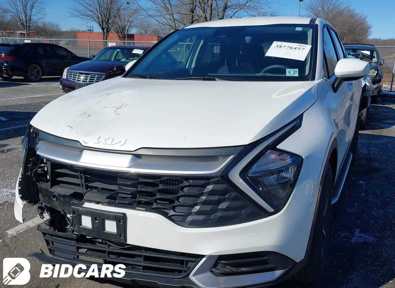 سبورتج موديل 2023 صبغ ربع بنيد فقط والباقي مكفول سيارة هايبرد على وضع الشركة وكلش نضيفة ومال بيت وجناي واحلة من الصور مكاني بغداد حي الشباب ***********
