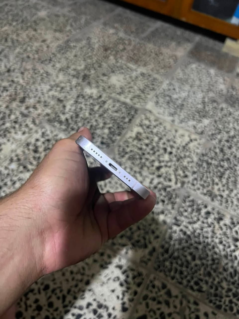 من رخصت مدير الكروب 13عادي نضيف ضهر مفطر شاشه وبطاريه مبدلات مال تفصيخ ذاكره 128بطاريه 100شحنه يخبل للمراوس***********بغداد مدينت الصدر
