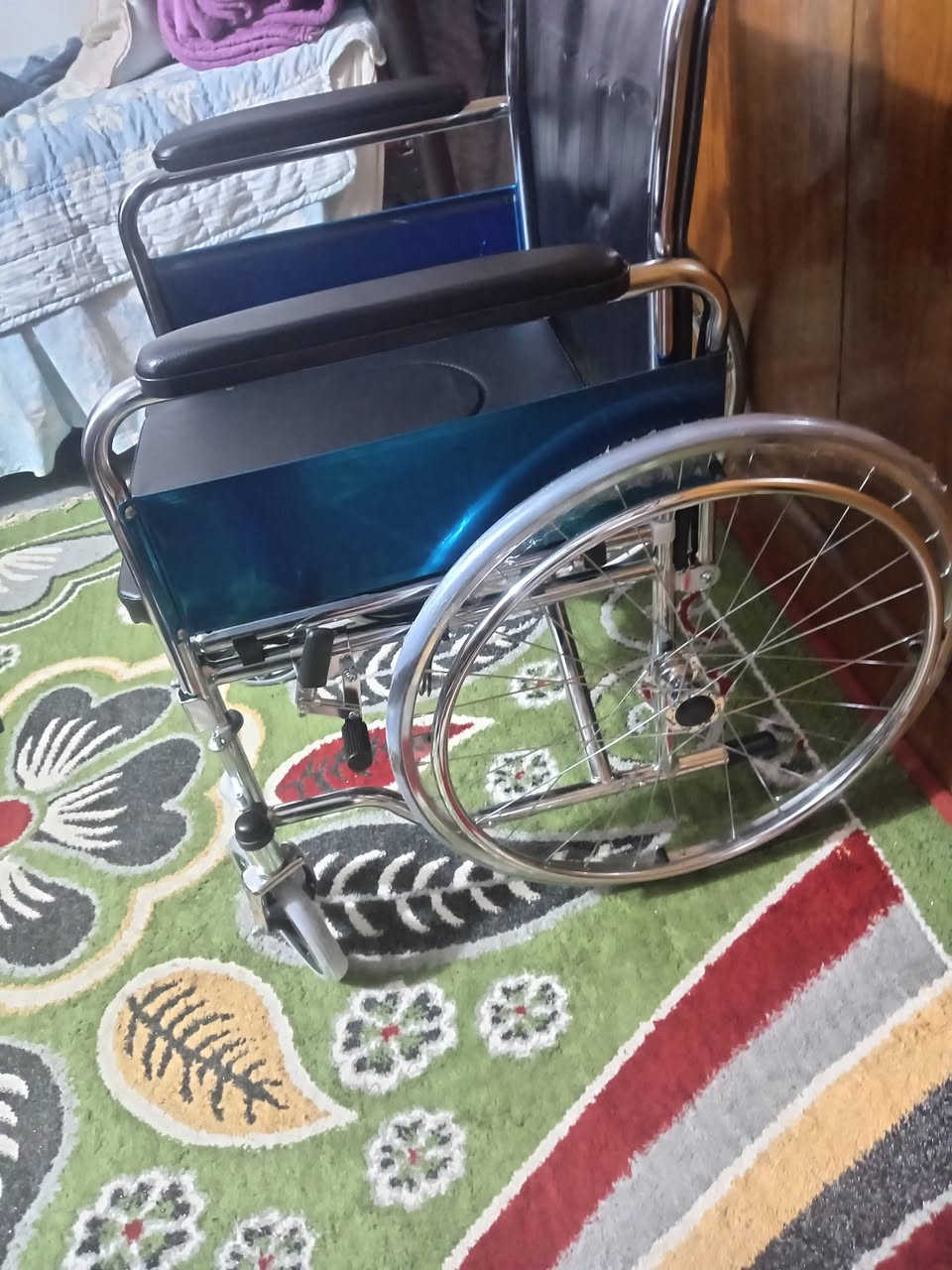 للبيع
عربانة معوقين في الديوانية
السعر 150 وبي مجال الرقم هاتف
***********
