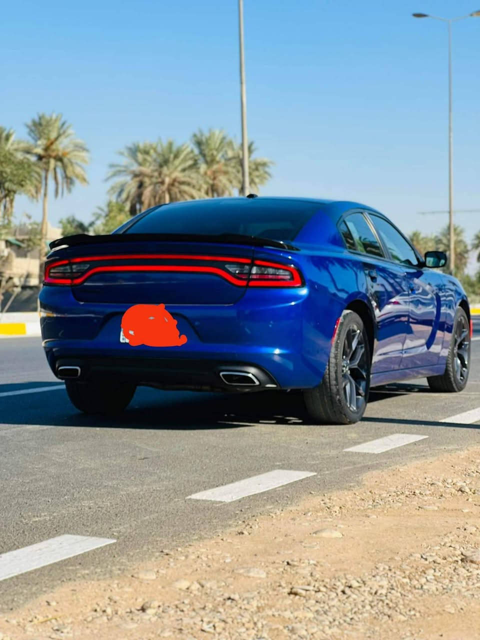 جارجر للبيع موديل  2021ماشيه 43الف زيرو مكينه 3600رقم بغداد بأسمي حادثه جنطه فقط بدون دواخل ارباك سليم السعر 230وبيه مجال حك الجيه مكاني حله شراي يتصل ***********بيع فقط بدون مراوس
