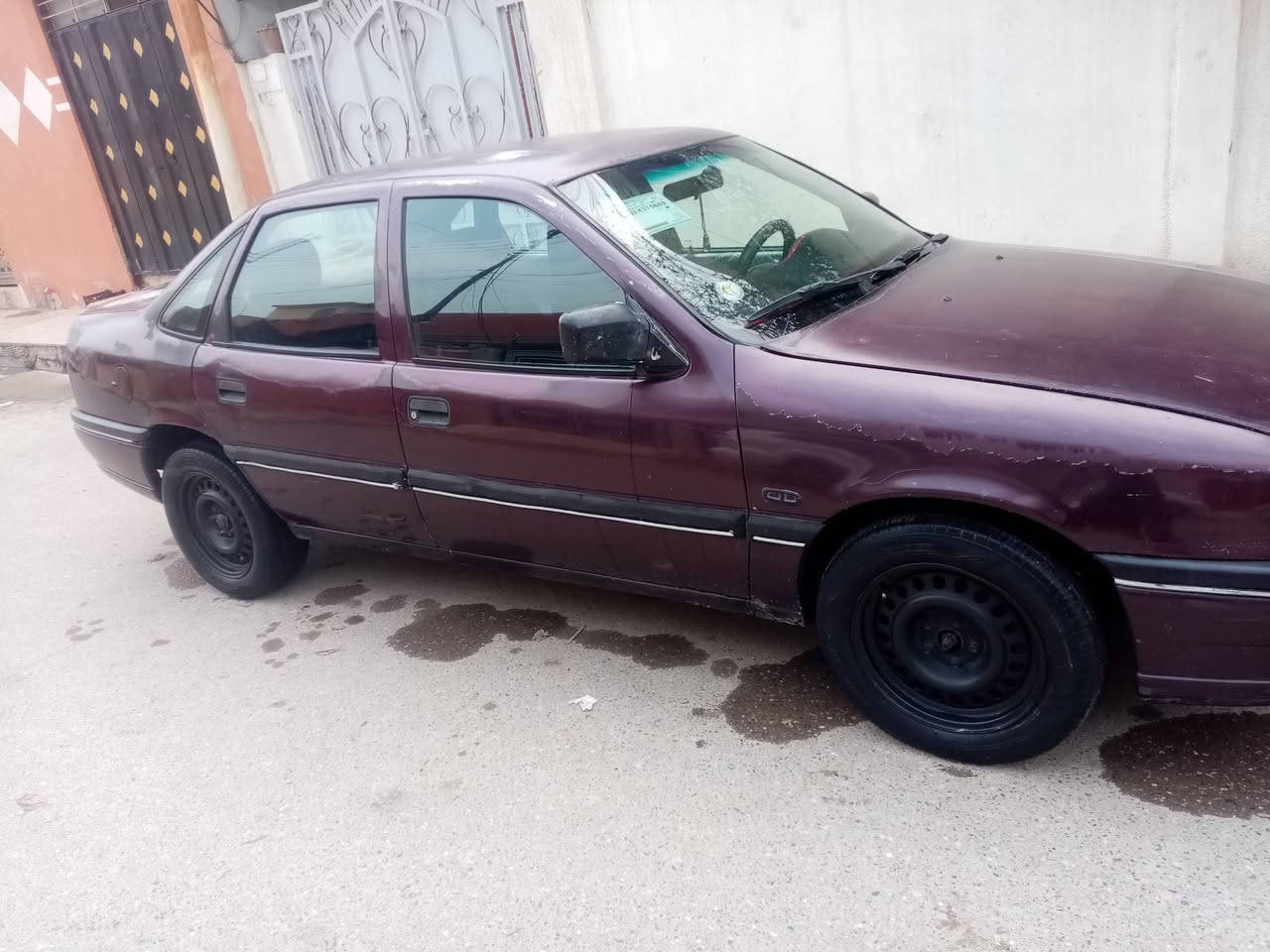 سلام عليكم سياره فكتره للبيع حجم 20محرك 20محرك كير شرط رقم نينوى عنوان موصل
37بيه مجال تواصل عله رقم ***********
