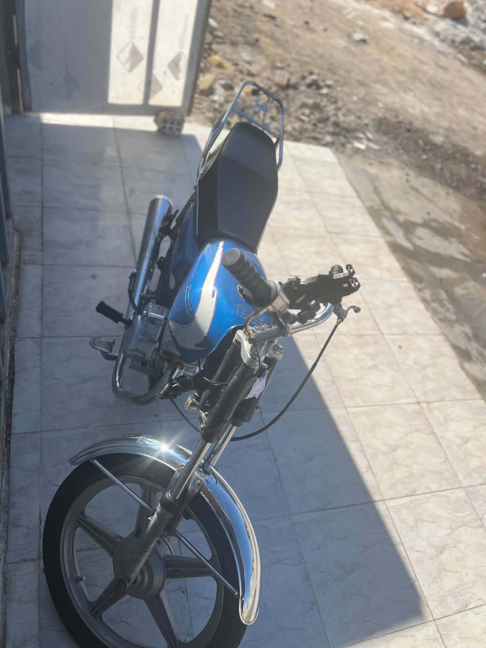 للبيع ب 300 وبيها مجال أو مراوس ب اوتوماتيك
المكان الجزيره السياحيه الرقم واتساب ***********
