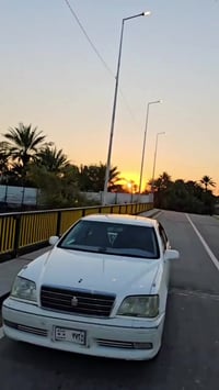 كراون ١٩٩٩ • رقم نجف • مكينة وكير مشدودين