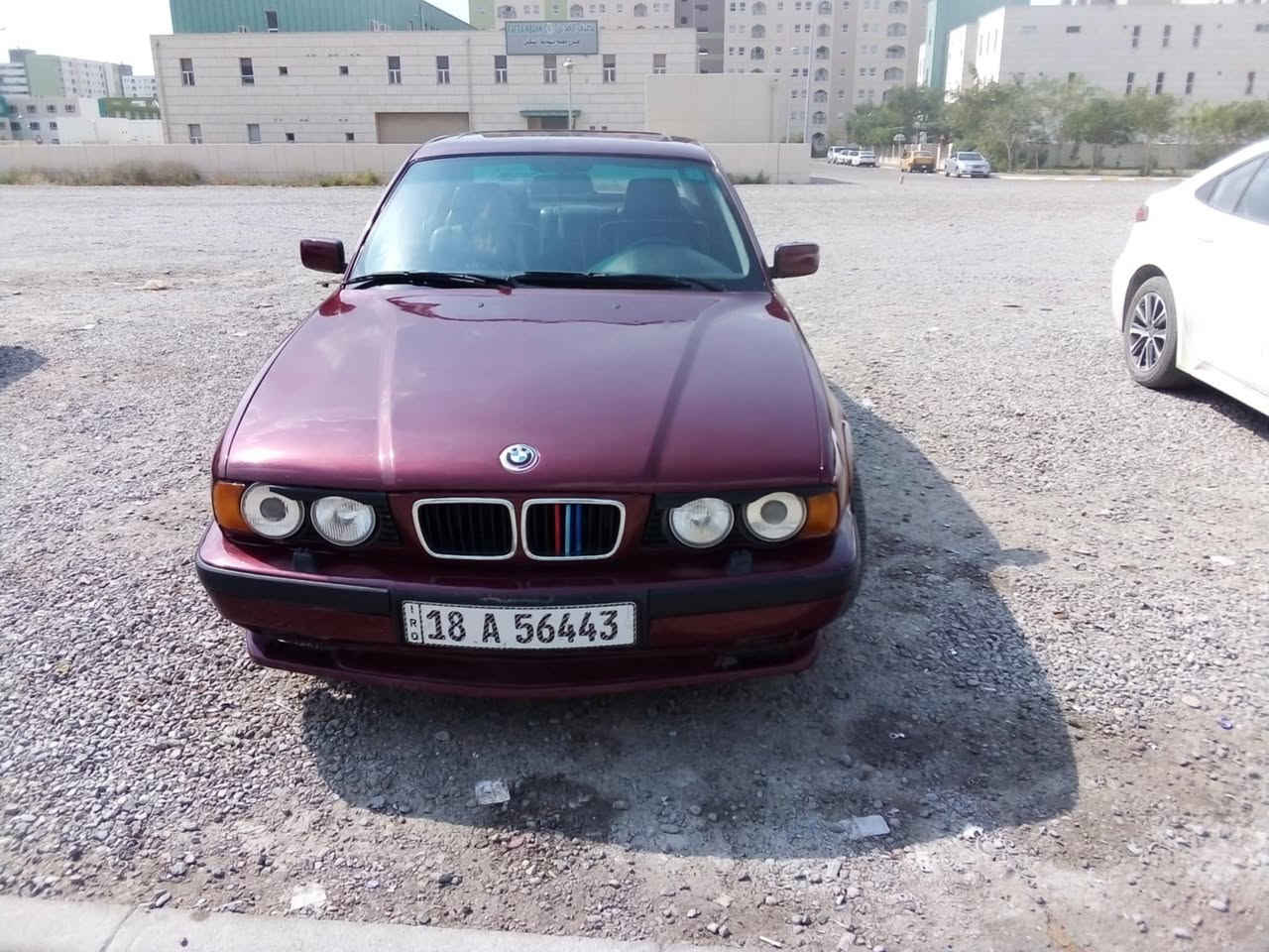 عندي سيارة بي ام 525 موديل 93 ماروني بابل سنوية جديدة .. السيارة جاهزة محرك مفتوح كير اوتوماتيك .. مكاني بسماية دبيعها لأن ممأمن عليها بساحات المجمع الجهال يوم شالعين كب يوم العلامة وآني رجال جبير .. المهم السيارة أخذتها ب 60 ورقة وصرفت عليها مليون ونص ودبيعها بنفس سعرها وبالخير على الي ياخذها .. أتصل وتعال شوفها شكراً . ***********
