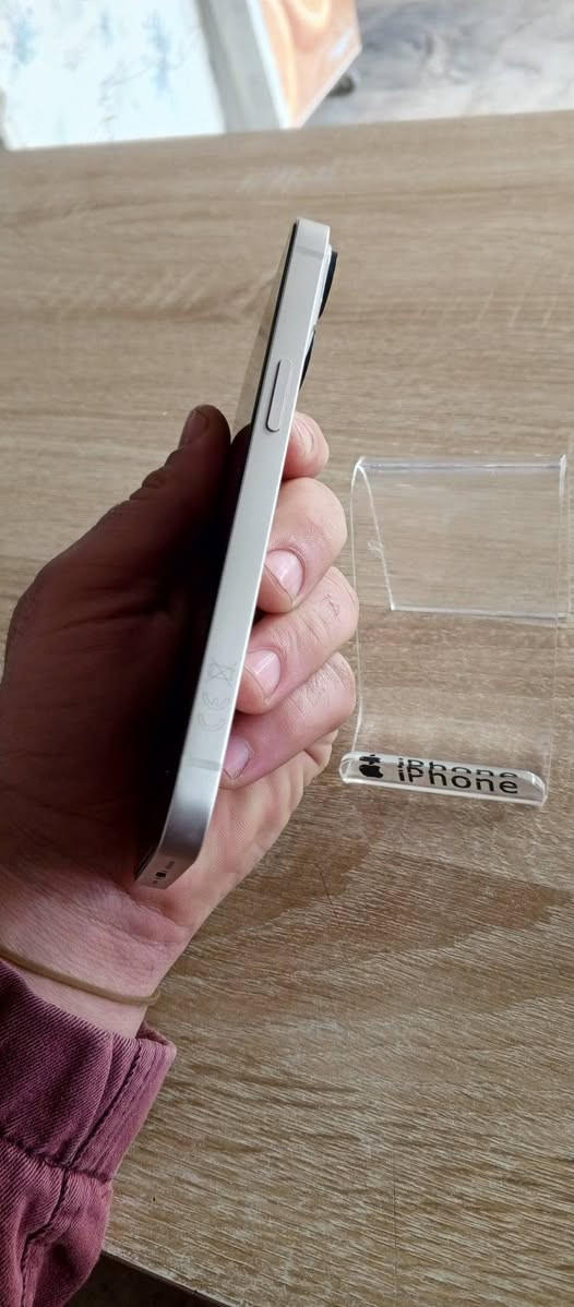 للبيع فقط
ايفون 13 عادي
ذاكره 128 

بطاريه 97 

وتر بر 

ماستر ضمانه شهر ل 4 ينتهي

سعره 525 بي مجال

ديالى بعقوبه كنعان

ملاحظه توصيل لا يوجد

***********
