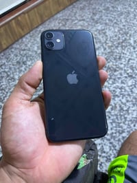 آيفون ١١ • كلش نضيف • بطارية ١٠٠