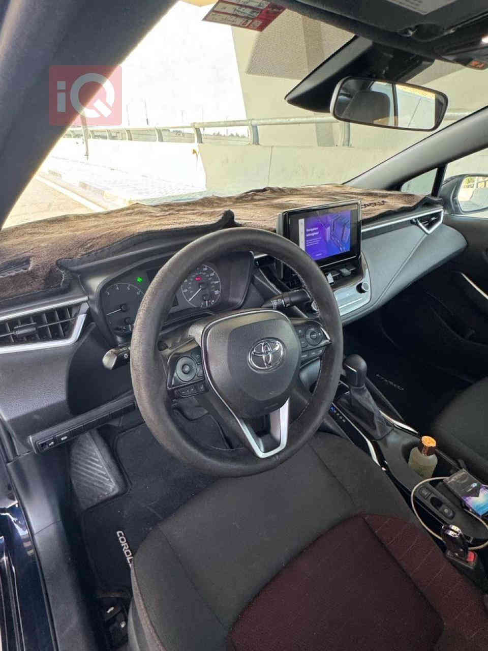 سلام عليكم 
تويوتا كرولا 2023 فئة se
فول للاخير عدا الفتحة تشغيل عن بعد حتى 

السيارة خير من الله وحلوه ممشاها حلو 
ماشية 22 
السيارة رقم اربيل باسمي مو باسم شركة 
تحويل ثاني يوم 
ضررها الجاملغ جهة السائق وتلث أصابع بباب السايق فقط تفاصيل أكثر ورقم شاصي راسلني او اتصل : ***********
السعر : 175$
مكان السيارة بغداد
