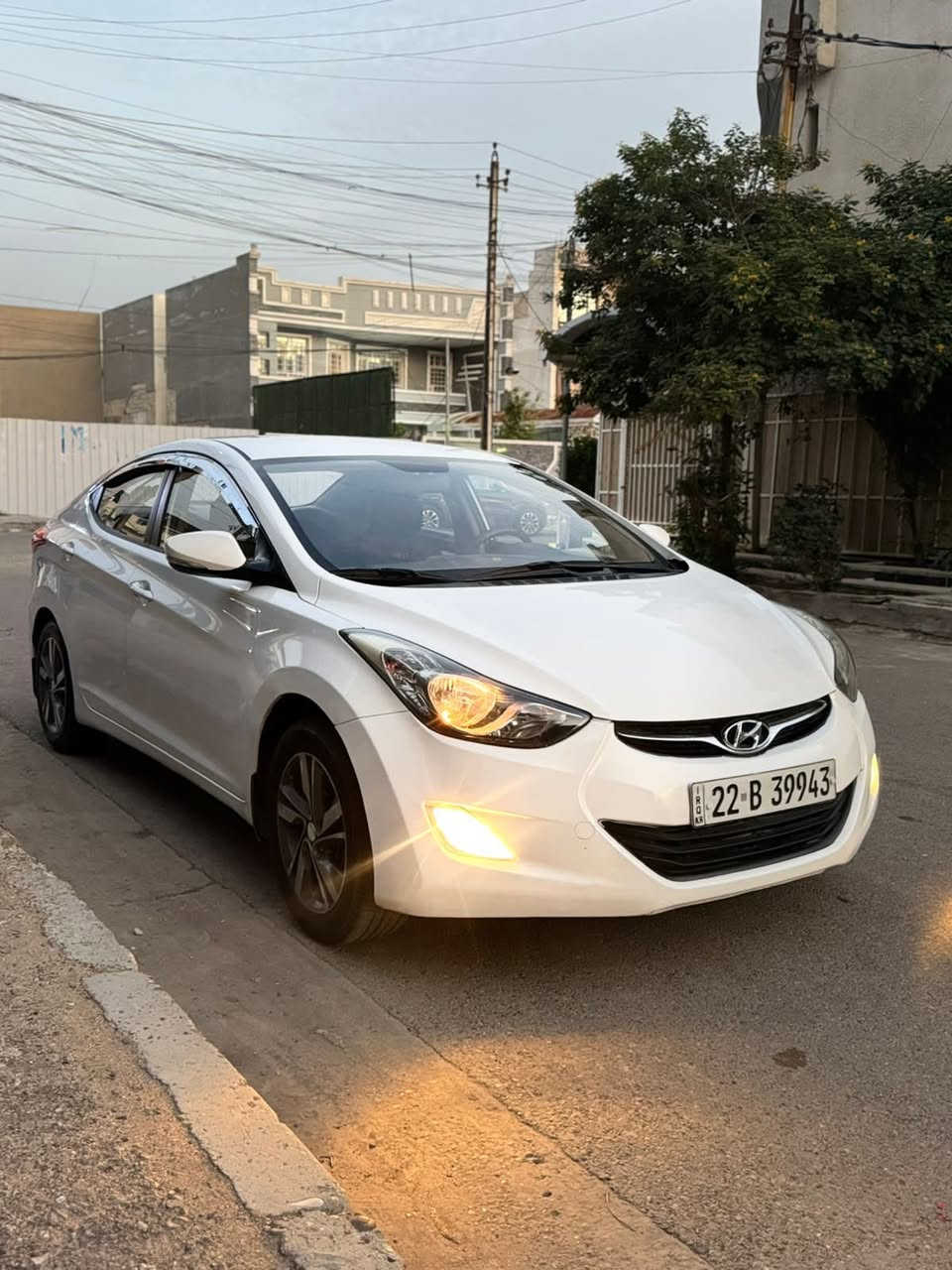 النترا 2013بسمنه بيها 3قطع صبغ بدون داخل سعرها 105وبيها مجال بصيط***********بغداد قاهره
