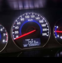 سنتافيا ٢٠١٠ خليجي بدون صبغ محرك ٦ سلندر السعر ١٣٣ ورقه  ورقمها مميز  ...