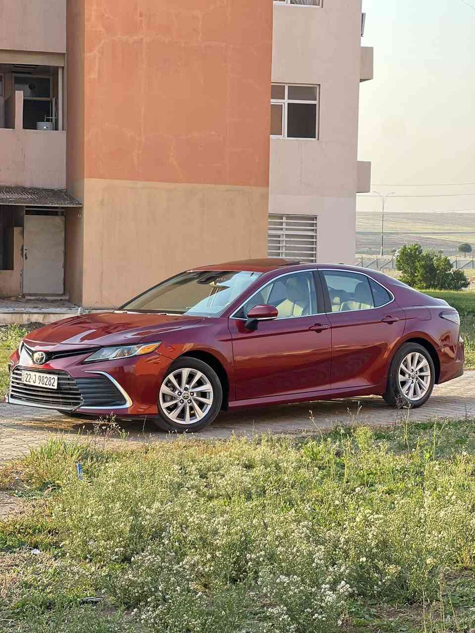 تويوتا كامري محسن سيلايت   2022 le 🔴🚀
فول داخلي اصفر 
السعر : 188 و مجال
سياره نسبه نظافه 💯 ‎%‎
الضرر :  فقط ربع بونيد +3 قطع بخ بدون دواخل وبدون ايرباك ایرباکات کلها شرکه
حجر صالنصه رادارات بيلادى 
الشواصي و دواخل كلهم سليمه 
‏Eco _  Normal _ Sport 
مواصفات : 
بصمه
تشغيل عن بعد
دبل ايكو 
شفتات بل ستیرن
كشنات كهربائي 👌
کشنات جلد
شاشة 📺
كاميرا 📷
تحكمات ستيرن و تحديد سرعه 🔘🔘
رادار 🛣
لايتات زينون LED
ويلكب 👌
نظام توجيه السيارة بين خطوط الطريق (تحديد مسار)
محرك ٤ اسطوانات (سلندر)
كير و محرك بشرط بدون ادنى خلل 
للاستسفار الرجاء اتصال و مراسله واتساب
شراى يتصل عل رقم:*********** وتساب
