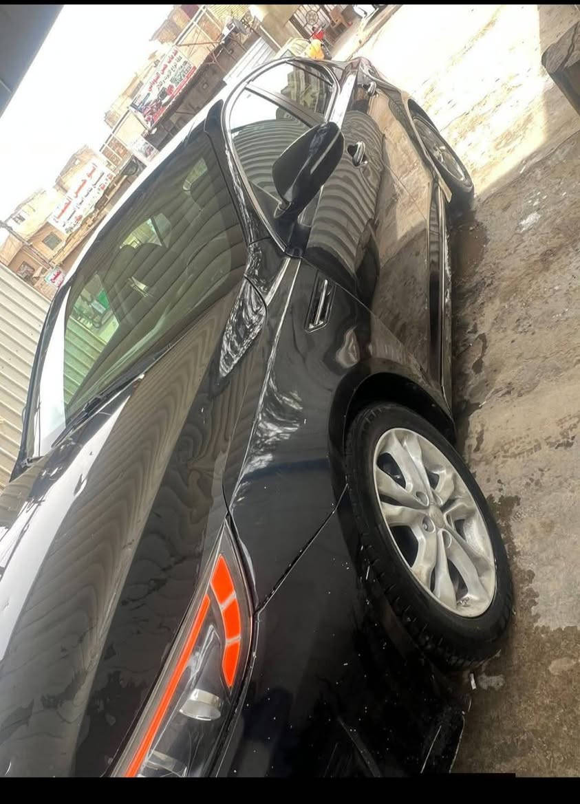 سلام عليكم اوبتيما 2013فول لاخير
فتحه بصمه بيها ٣قطع
   داونز ماكو ابد نصبتها كلش  مكان الشعب 
حلوه  سعر ٩١وبيها مجال قليل الاستفسار ***********
