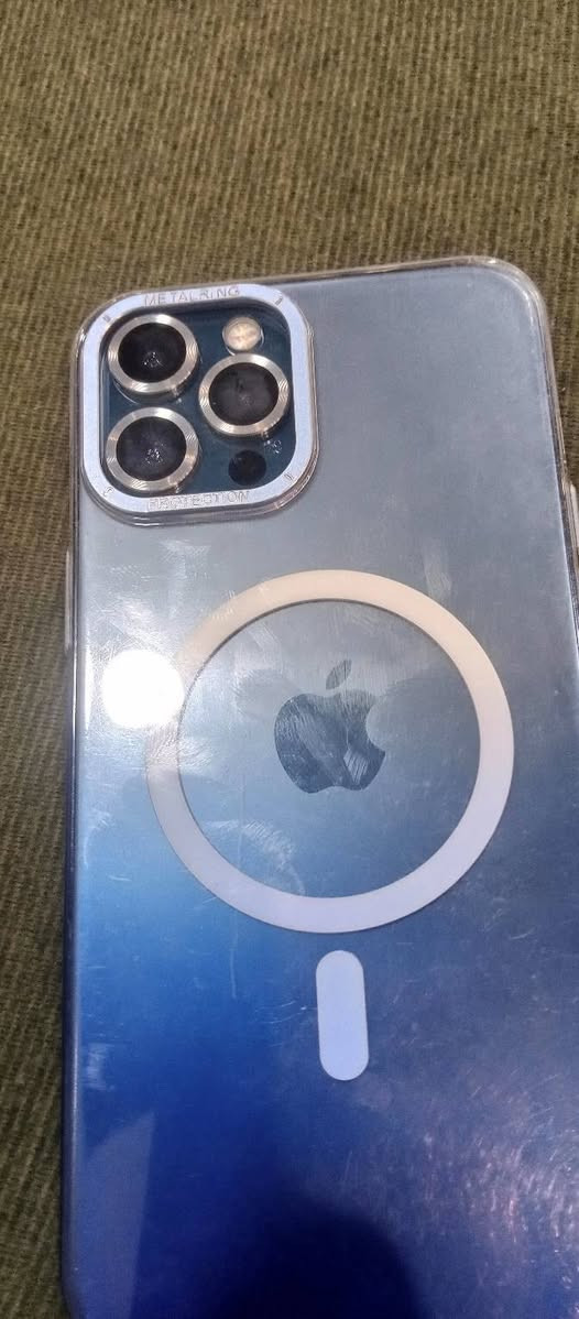أيفون 12برو كارتون جديد تبديل شاشه للبيع وصل 350ومابعت
***********
