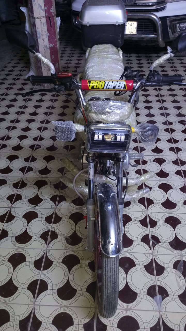 السلام عليكم سيفان موديل 2025 محرك 200 كله شرط دراجه حلوه نضيفه مراوس فقط أوراق اصوليه كامله  مكان ديالى  ناحيه السلام سعر 875وبي مجال قليل ***********
