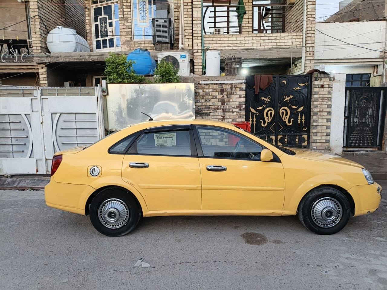 السلام عليكم
اوبتره للبيع 2011 مكينه وكير وصدر خير من الله 
سياره جاهزه بسمي رقم بغداد دولي مصفره هيئه وغرامات 
هزه جديده سنويه لل 29 
مكاني بغداد الزعفرانيه 
رقم الهاتف.  ***********
السعر.     62
