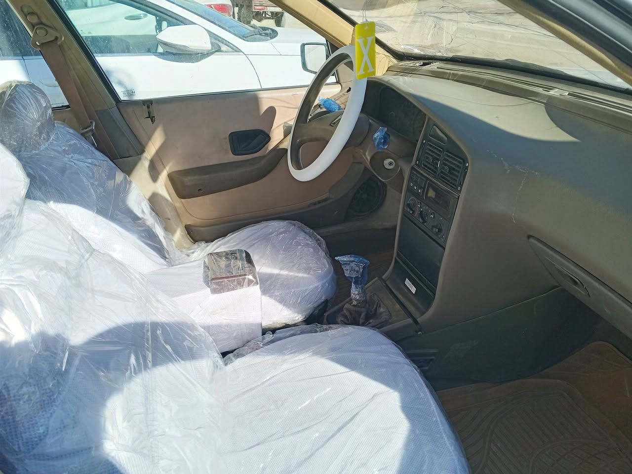 بيجو 405 للبيع 2009 السعر 30 وبيها مجال بيع مستعجل سياره كير ماكينه حداديه تخم تاير كله جديد رقم كربلاء الماني مداور ثاني يوم مكاني نجف حي الميلاد وهذا رقمي ***********
