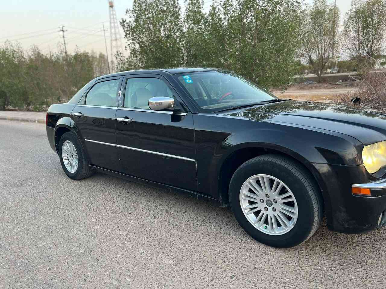 السلام عليكم اوباما مودي 2010 كفاله عامه مكينه وكير جدد حداديه جديده تبريد ثلج كهربائيات كلها شغاله تخم تاير سنويه 2028 السياره مال جناي السعر 105 وبيها مجال مكان سياره ميسان العماره رقم الهاتف ***********
