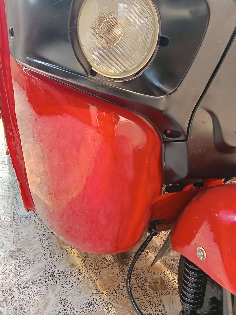 السلام عليكم تكتك للبيع موديل 2018رقم وسنويه ولوحات نكليزي 
كامله مكمله لبرغي ماناقصها تعمير جديد مصبوغه للجماليه مكينه اكسل خير من الله دبل ولوي خلفيات جدد دبل امامي دجيد يعني بين قوسين تكتك كل غراضها جدد امانت الله تكتك مال جناي كامله مكمله السعر4800وبيها مجال حك الجيه مكاني ديالئ بعقوبه لستفسار اكثر تصل ***********رقمي هاذه بي واتساب👈***********
