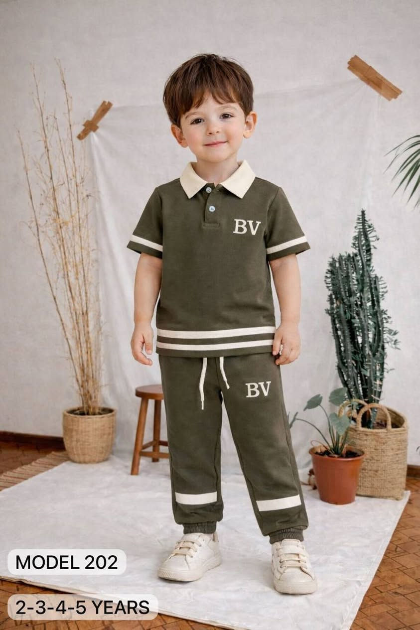 على بركه الله تم افتتاح موسم صيفي 2024 🥰الاعجاب
 بالصفحه ليصلكم كل ما هوا جديد وحصري 🇹🇷 متوفر 🌹#يوجد توصيل لكل محافظات العراق 🚗 للحجز مراسله الصفحه 📲📲 وصلنا تراك بجامه خامة تجنن ماركة قياس 2 سنه إلى 5


**إذا كنت صاحب هذا الإعلان وتريد حذفه لأي سبب، رجاءا أرسل رسالة إلى الدعم الفني**