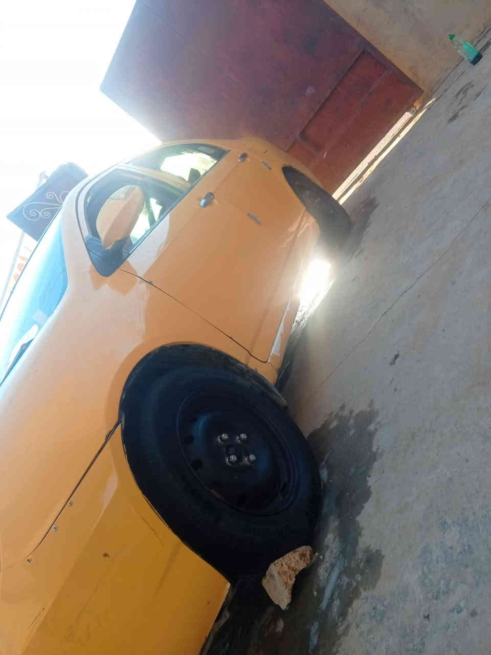 سلام عليكم للبيع ليفان 2012
كير ومكينه كورله سياره نضيفه بيه لواحض شويه مابيه ضربه سياره نضيفه تبريد تتفة ثاني يوم تحويل 
مكاني بغداد 
رقم تليفون ***********
