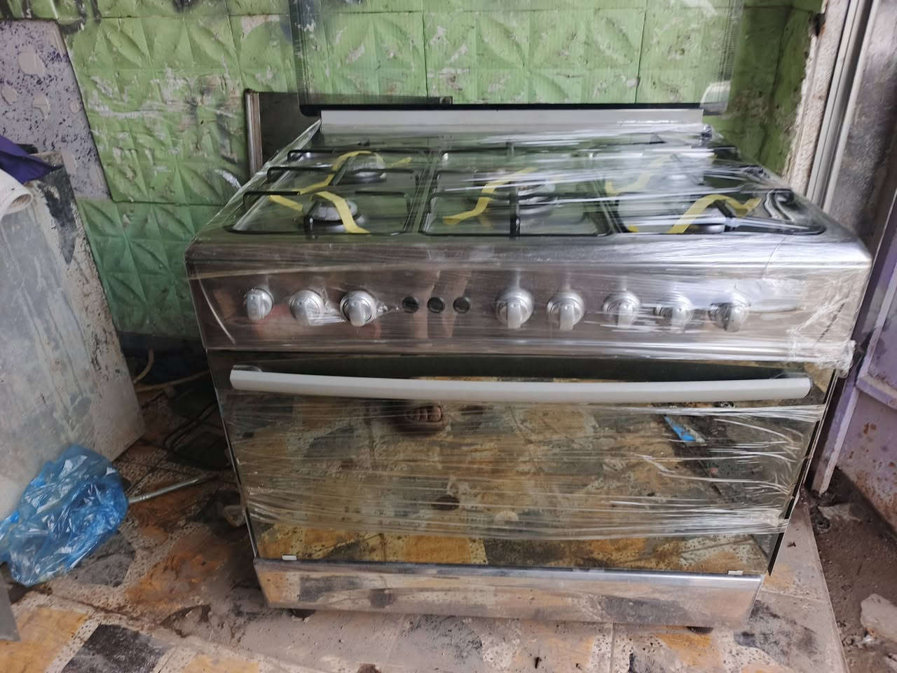 السلام عليكم
رويال للبيع 175
وبي مجال 
طهمازيه
***********
