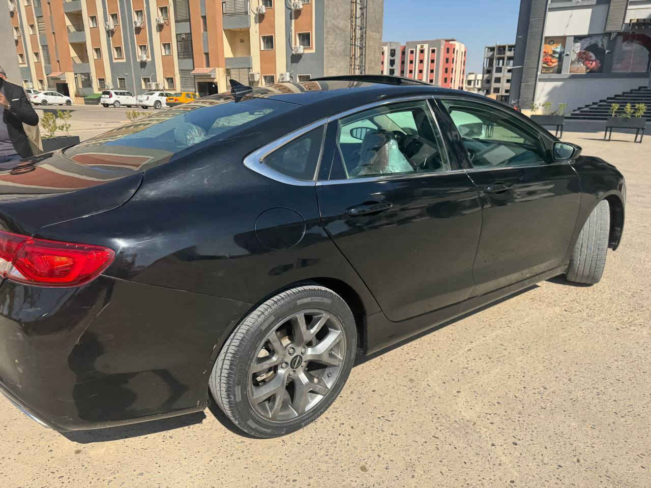 السلام عليكم
C200
سياره للبيع موديل 16
كير مكينه كفاله
6 سلندر السياره.
كير ماوس 9 نمر.
شفتات سترين فول السياره
بصمه فتحه
السياره ضررهاا بنيد مبدل + كلير صبغ 
بدون دواخل
مكانه الديوانية. رقمها اربيل.
 السعر 113$ 
***********
