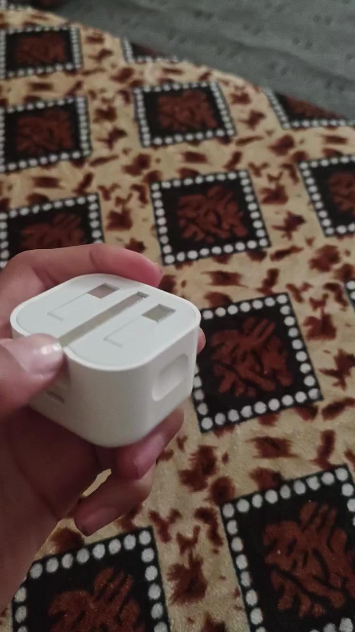 السلام عليكم شاحنه ايفون اصليه اخذتهه ب55الف ورايدهه ب 45وبيهه مجال للطيبين بس فتحتهه للتأكد ويوجد توصيل لجميع محافضات


**إذا كنت صاحب هذا الإعلان وتريد حذفه لأي سبب، رجاءا أرسل رسالة إلى الدعم الفني**