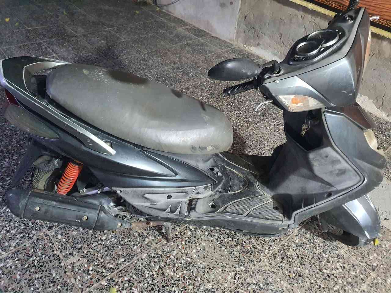 السلام عليكم 
سكنس فحل للبيع 🛵⚡
​دراجة سكنس فحل نظيفة للبيع . 
للتواصل على الواتساب ***********
بغداد | مدينة الصدر
