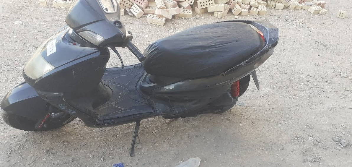 سلام وعليكم دراجه سكنز نثيه سلف هندر كهرباته كله شغاله مكينه ناعمه شلع معدل دراجه كله بلاديه اي نقص مابيه جيب وياي فيتر تعال فحص مكاني غزاليه سعر ٣٥٠ شراي يخابره ***********
