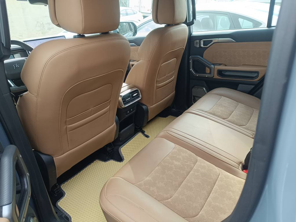 موديل 2025 JETOUR.T2
سفرى  شريكه هارلم  5  سال  ضمانه.
فول  مواصفات..ته نها 21 هه زار رؤيه.
زؤرپاكه  هه رزانترين سعر$🔥
*********** واتس اب
***********
سياره مكفول كفا له عامه 
موجود في اربيل معرض چاينا كارس أربيل, العراق
