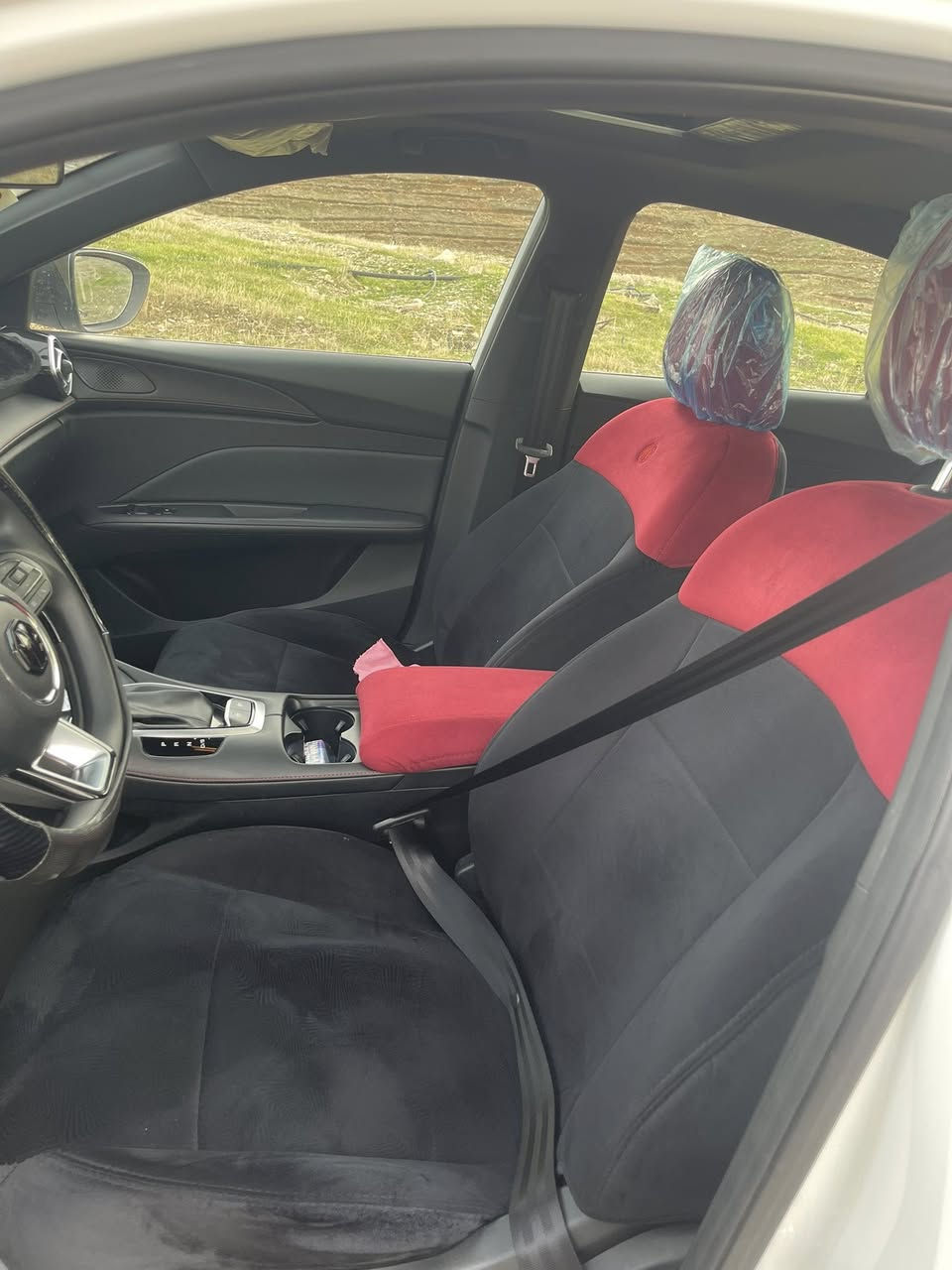 ئێم جی فول مواسەفات ٢٠٢٥ MG GT 2025
بێ بۆیاخ بێ سارد 📦
فوول مواسەفات 
تەنها 17000ڕۆشتووە 
گاعی KQD تێگیراوە و جوانکاری بۆ کراوە ،
هیچ مەسرەفێکی تیا نیە 
تازە ڕۆنی گۆڕاوە
بەسمە 
کا مێرە ٣٦٠ 
سلاید 
ئاوینە شە فت 
برێک بەسمە 
٢ مۆدی لیخوڕین 
شاشە ئەکتیڤ 
٤ زمان
***********
121$
