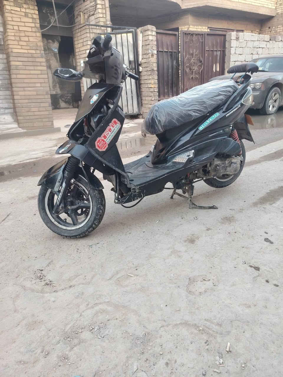 دراجه سكنس فحل للبيع السعر 500وبيها مجال
الدراجه عليهاا مكينه وكلجات مال مطارح مكينه 58.5وكلجات رياضي الدراجه كامله مكمله كما موضح نقصها بجم امامي الدراجه سلف وهندر وبريكات امامي وخلفي وكلشي كامله مكمله نقصها بس بجم امامي متواجد فيس مازنجر ورقم بس رصيد واتساب مابي *********** مكان بغداد الدوره شارع 60
